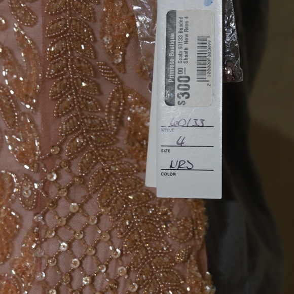 SCALA beaded short sheath dress in new rose size 4 - Picture 6 of 6